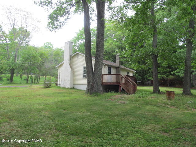 1264 Sugar Mountain Road West Bushkill, PA 18324 - Photo 3 of 10 3-Rear