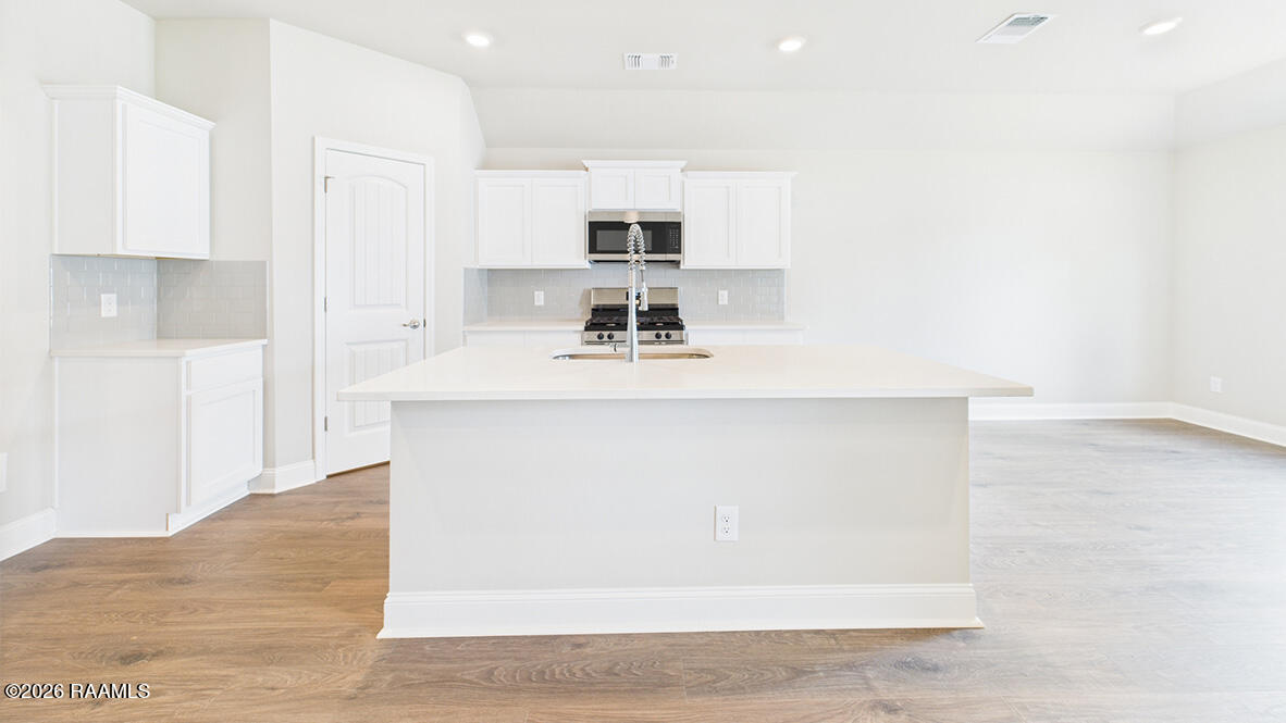 160 Colett Sunset, LA 70584 - Photo 5 of 30 X40F New - 5