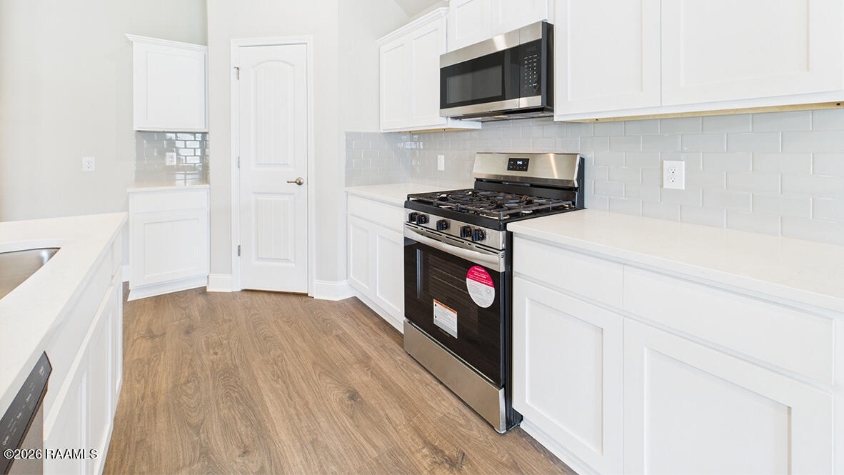 160 Colett Sunset, LA 70584 - Photo 8 of 30 X40F New - 8