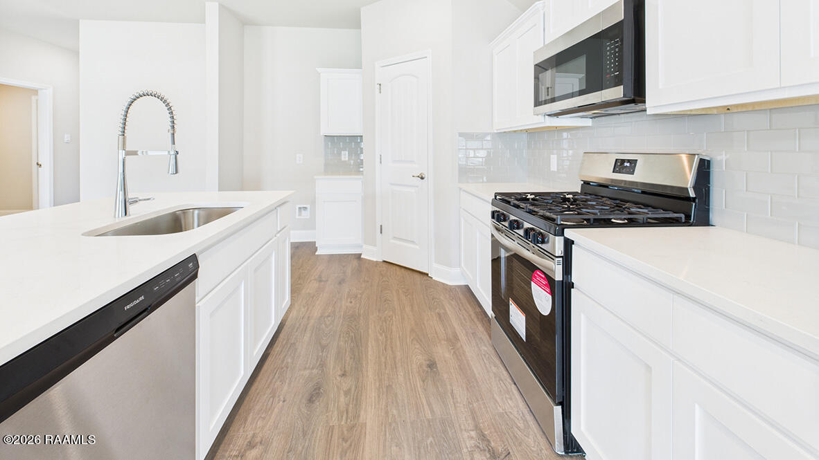 160 Colett Sunset, LA 70584 - Photo 10 of 30 X40F New - 10