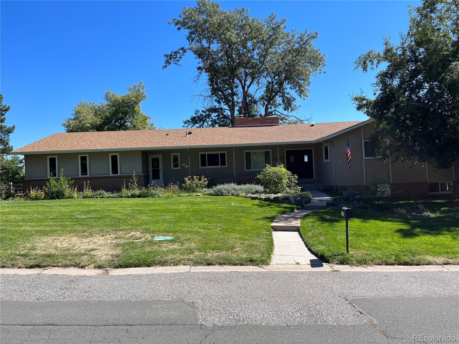 5520 South Morning Glory Ln