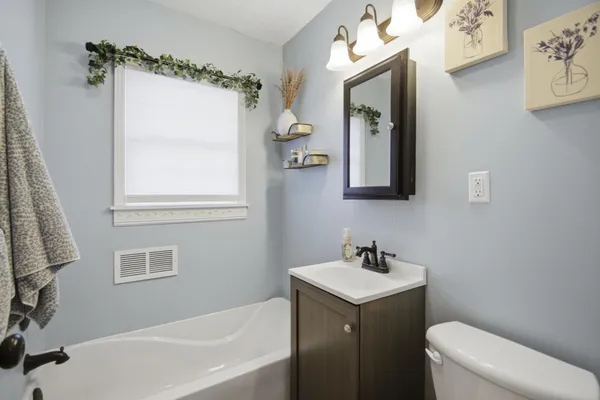 $244,900 | 1801 2nd Avenue Southeast, Austin, MN 55912