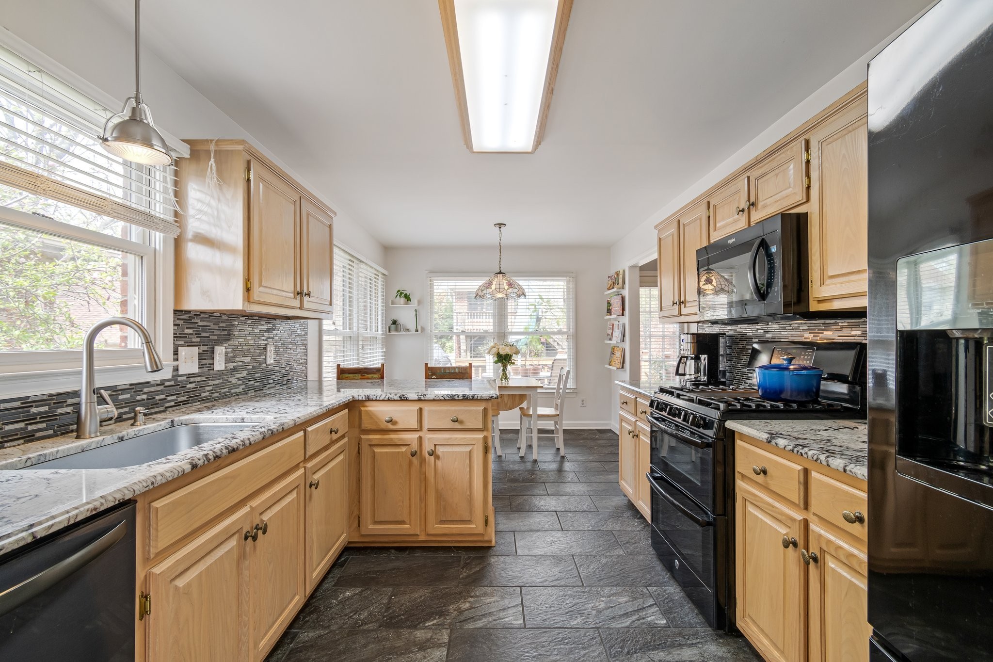 5317 Mast Point Hermitage, TN 37076 - Photo 9 of 30