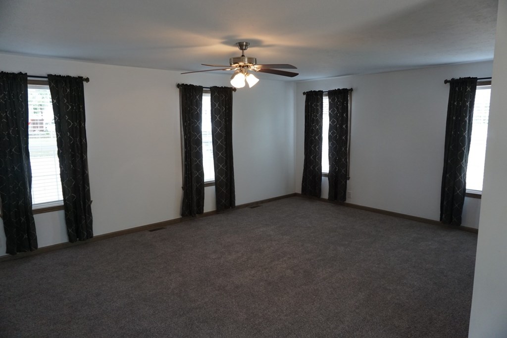 508 6th Street Bedford, IN 47421 - Photo 12 of 36 Gallery Image 12