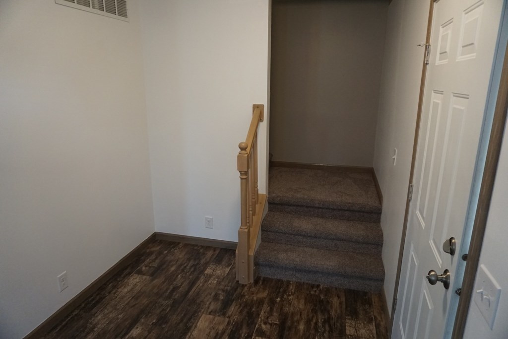 508 6th Street Bedford, IN 47421 - Photo 10 of 36 Gallery Image 10