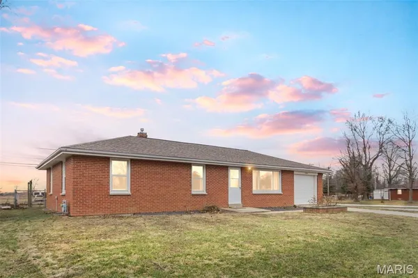 $159,000 | 7210 Montclair Avenue, Godfrey, IL 62035