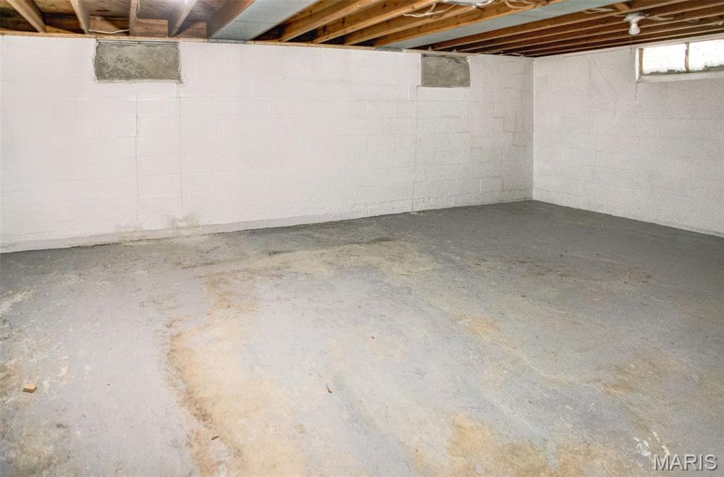 7210 Montclair Avenue Godfrey, IL 62035 - Photo 30 of 37