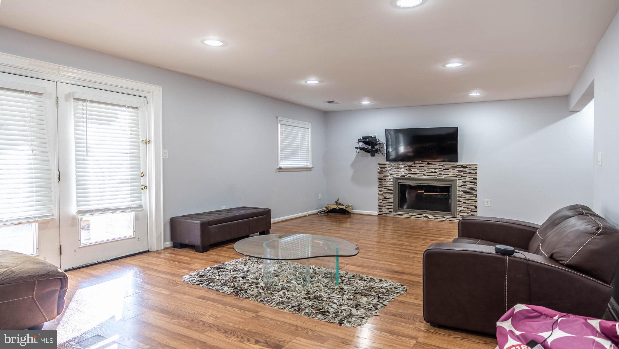 1391 Kimblewick Road Potomac, MD 20854 - Photo 18 of 23
