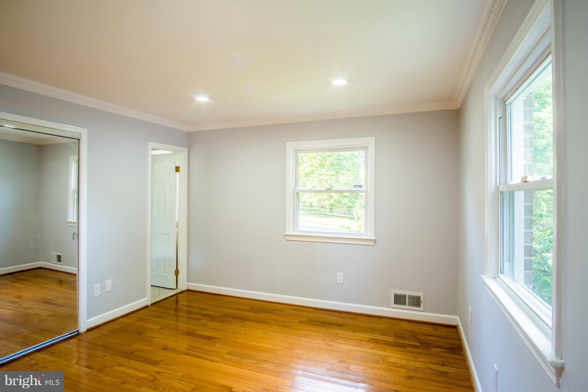 1391 Kimblewick Road Potomac, MD 20854 - Photo 8 of 23 Bedroom