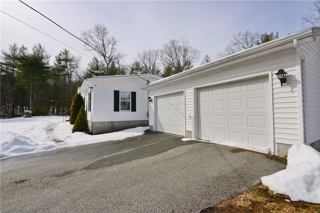 36 Sprucebrook Road Scituate, RI 02857 - Photo 7 of 45