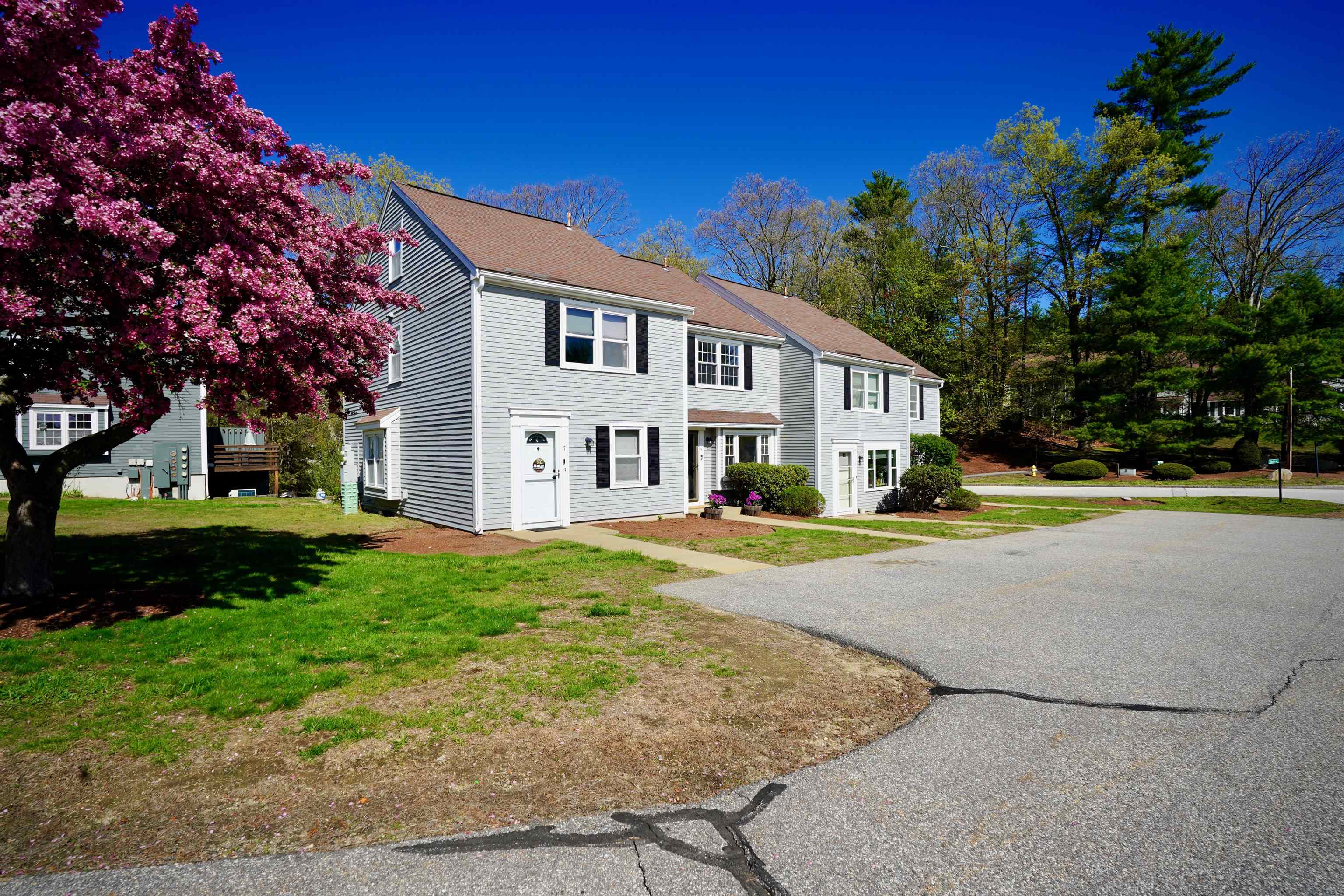 5 Boulder Way Merrimack, NH 03054 - Photo 2 of 32 Gallery Image 2