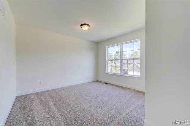 $615,000 | 2025 Maryland Oaks Circle, Maryland Heights, MO 63146