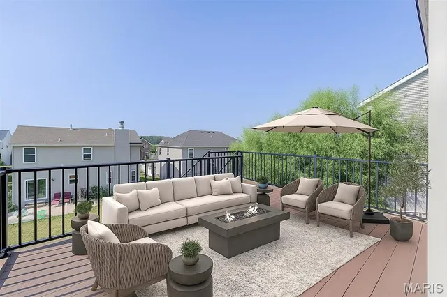 $615,000 | 2025 Maryland Oaks Circle, Maryland Heights, MO 63146