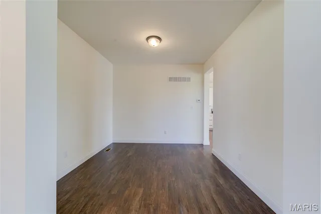 $615,000 | 2025 Maryland Oaks Circle, Maryland Heights, MO 63146