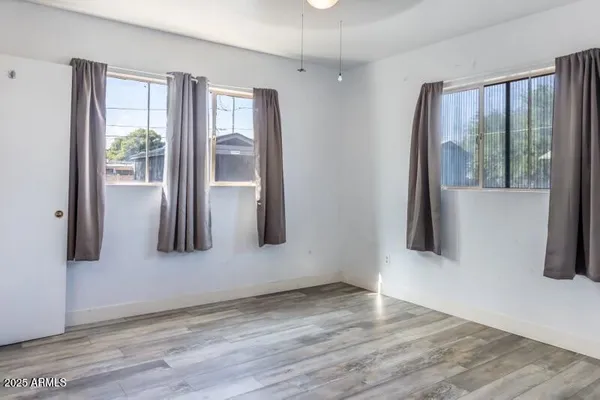 $189,900 | 413 East 3rd Street, Eloy, AZ 85131