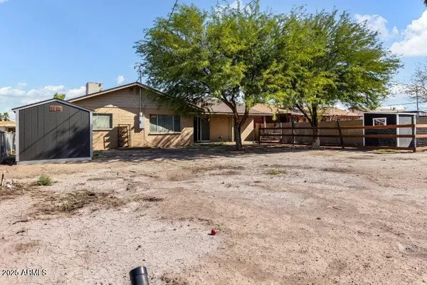 $189,900 | 413 East 3rd Street, Eloy, AZ 85131