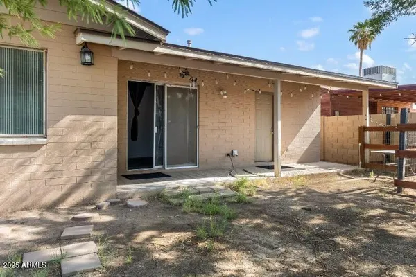 $189,900 | 413 East 3rd Street, Eloy, AZ 85131
