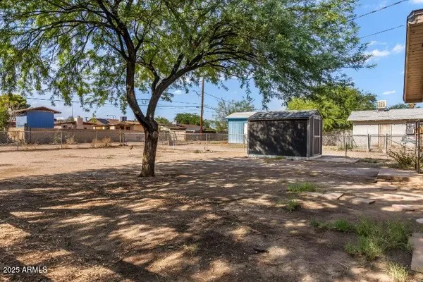 $189,900 | 413 East 3rd Street, Eloy, AZ 85131