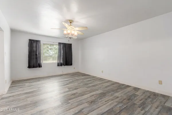 $189,900 | 413 East 3rd Street, Eloy, AZ 85131