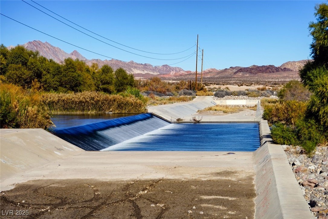 971 Sable Chase Place Henderson, NV 89011 - Photo 48 of 48 Wetlands just at the end of the community