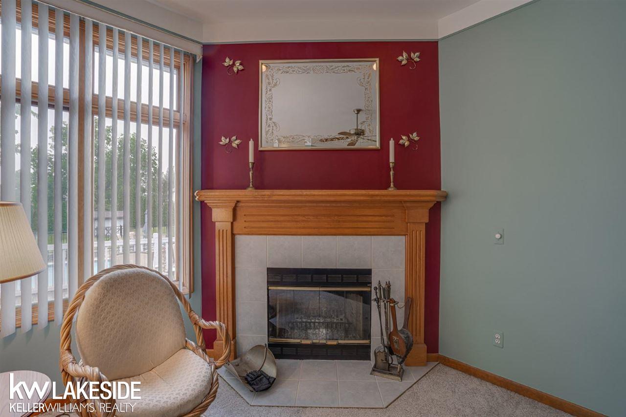 534 Slumber Lane Rochester Hills, MI 48307 - Photo 7 of 36