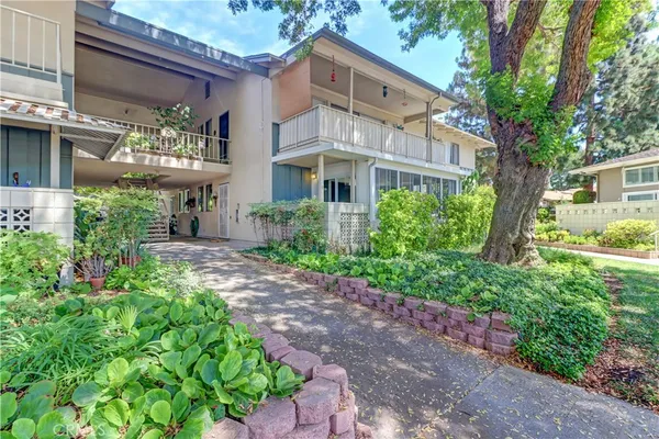$295,000 | 8 Via Castilla, Unit H, Laguna Woods, CA 92637