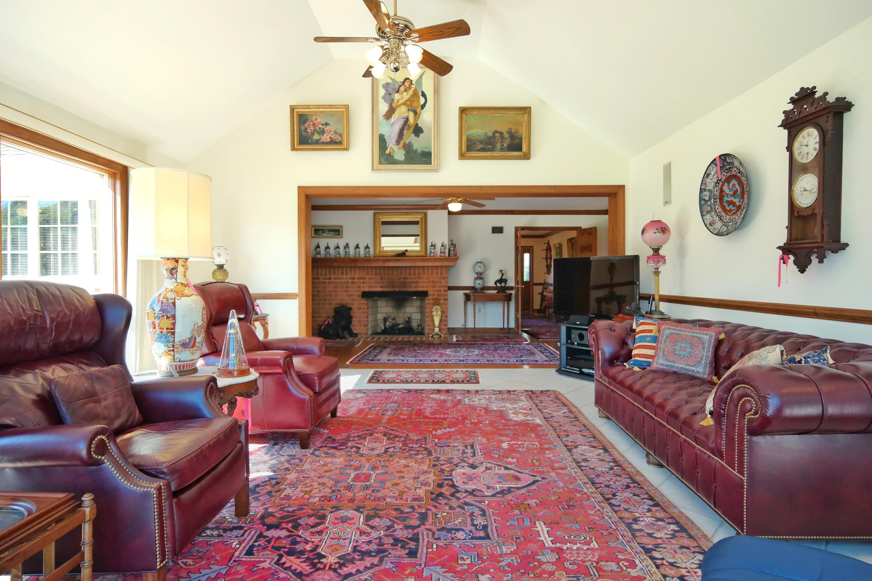 822 Sprinkle Road Fincastle, VA 24090 - Photo 15 of 55 Family Room