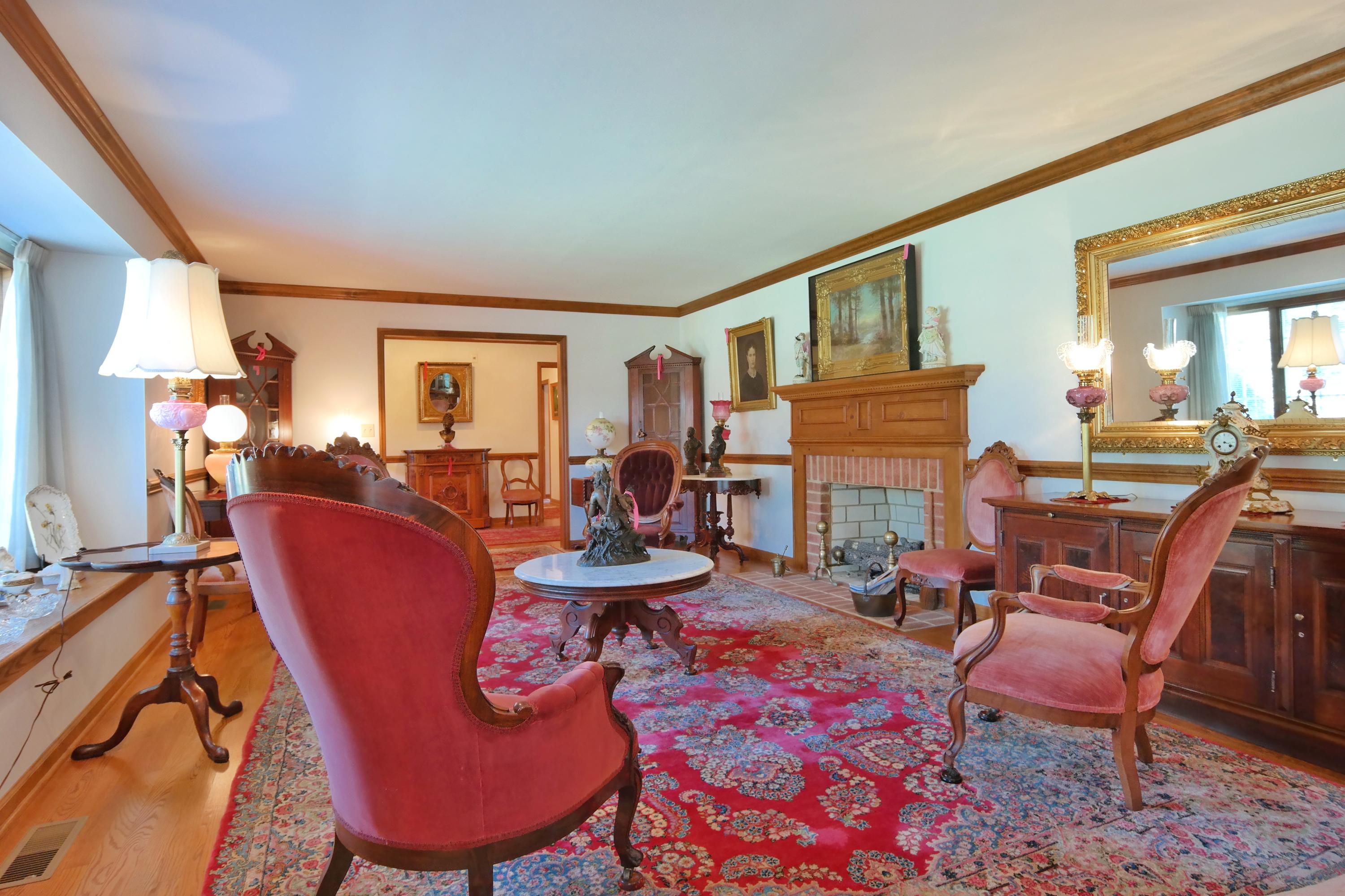 822 Sprinkle Road Fincastle, VA 24090 - Photo 38 of 55 Living Room