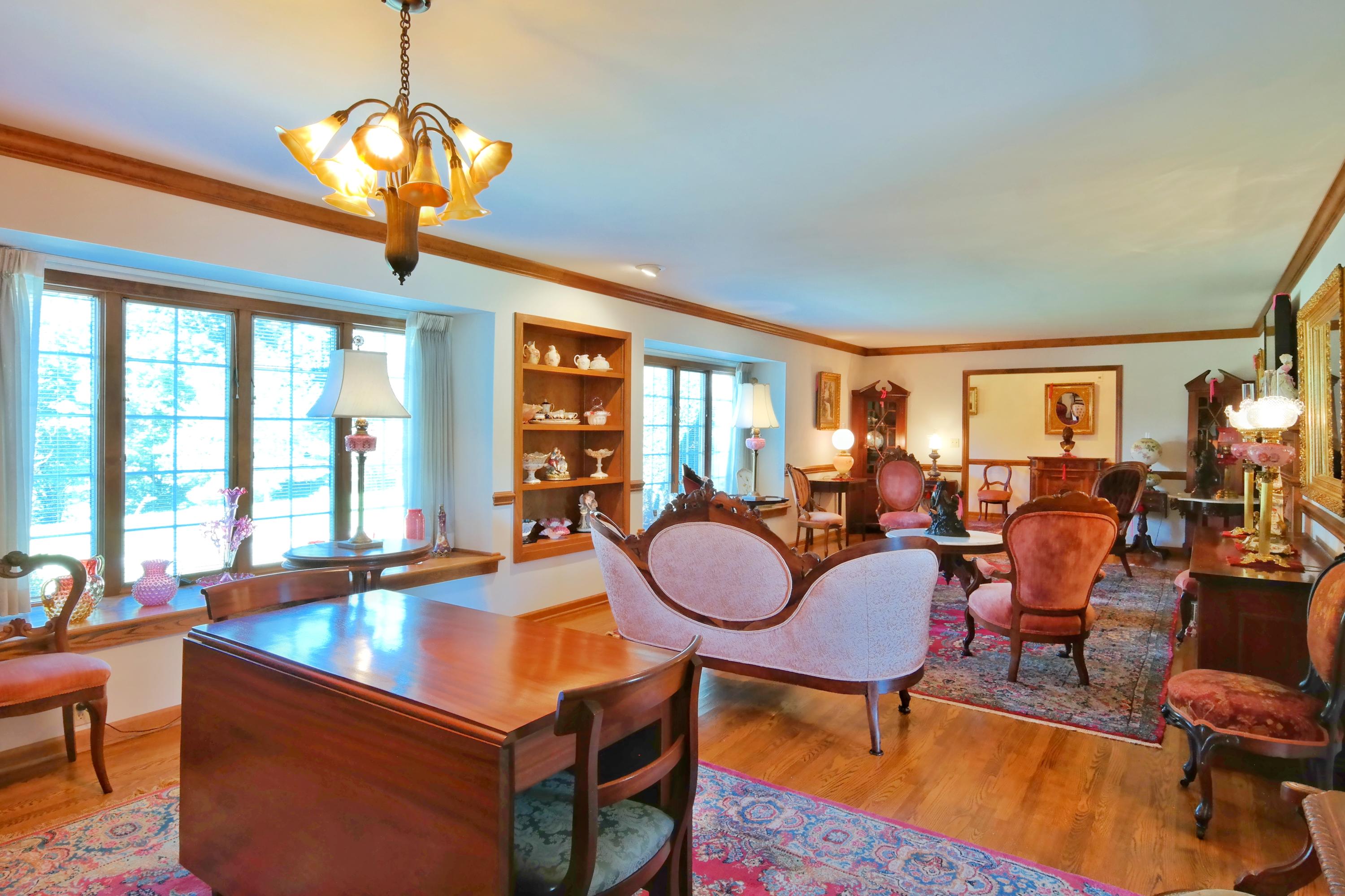 822 Sprinkle Road Fincastle, VA 24090 - Photo 41 of 55 Living Room