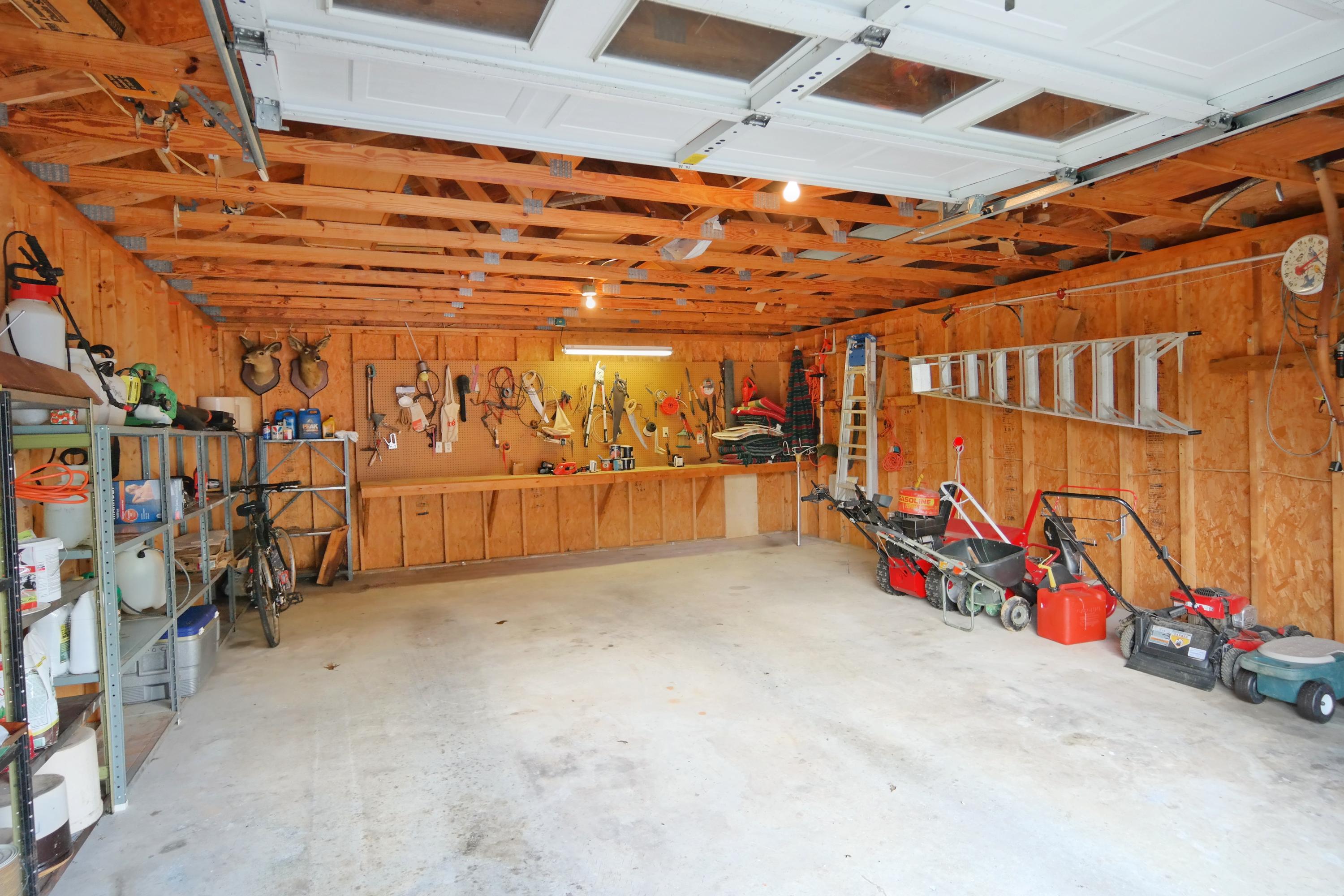 822 Sprinkle Road Fincastle, VA 24090 - Photo 8 of 55 Detached Garage