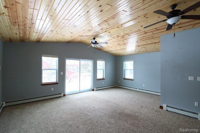 2705 East Newark Road Lapeer, MI 48446 - Photo 9 of 31 IMG_4332.jpg