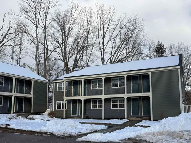 $179,000 | 83 Cricket Brook, Dover, NH 03820