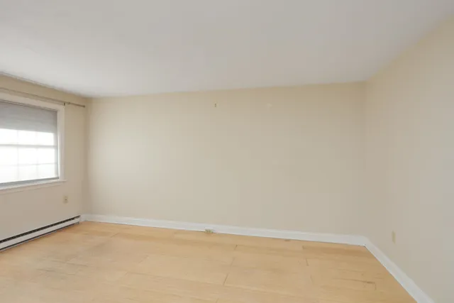 $179,000 | 83 Cricket Brook, Dover, NH 03820