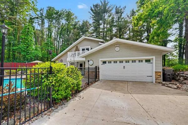 $425,000 | 9979 West Main Street, Kalamazoo, MI 49009