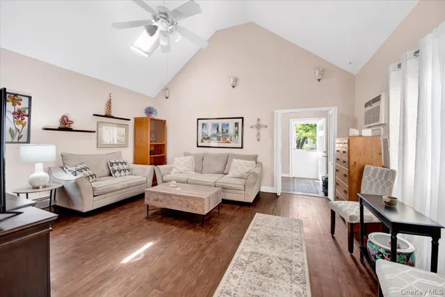 $669,000 | 656 Wilcox Avenue | Throgs Neck