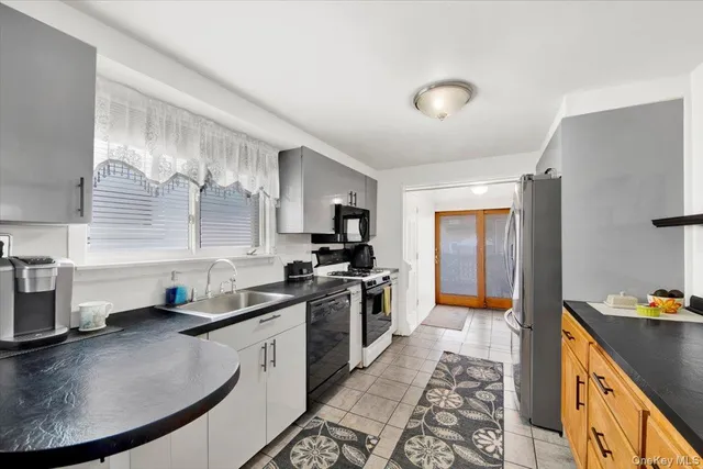 $669,000 | 656 Wilcox Avenue | Throgs Neck