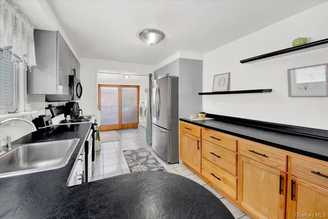 $669,000 | 656 Wilcox Avenue | Throgs Neck