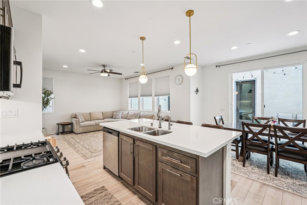 32691 Brunello Way Temecula, CA 92591 - Photo 6 of 38