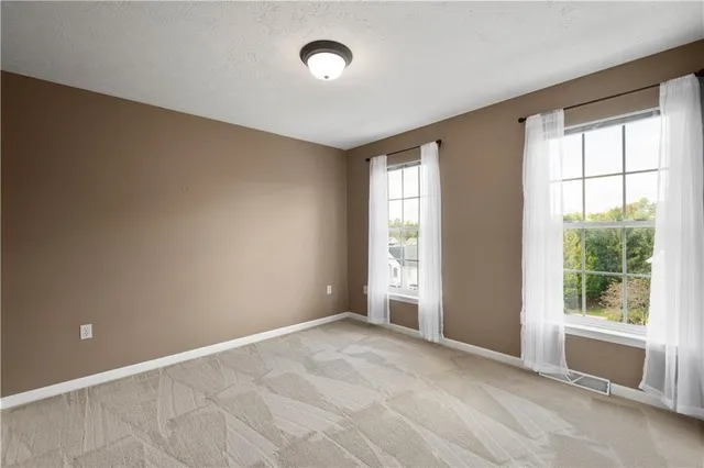 $599,999 | 313 Blackheath Drive, Pittsburgh, PA 15205