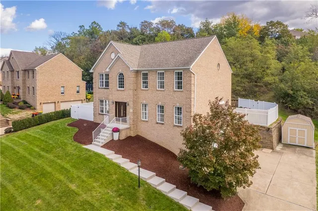 $599,999 | 313 Blackheath Drive, Pittsburgh, PA 15205