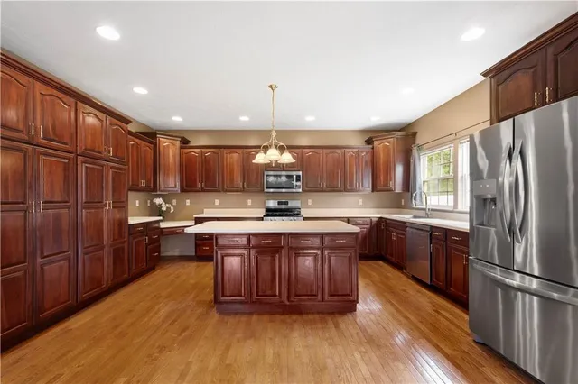 $599,999 | 313 Blackheath Drive, Pittsburgh, PA 15205