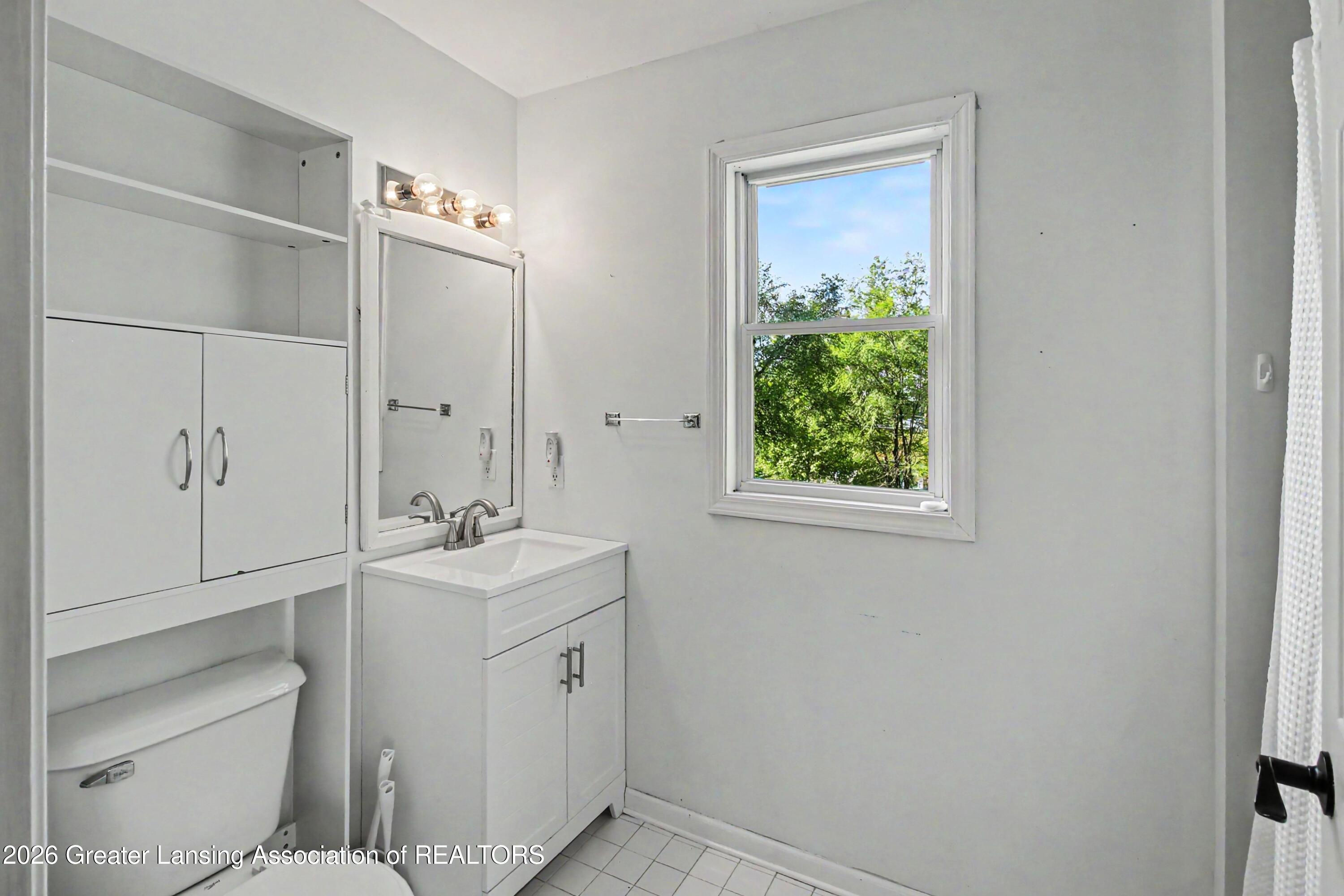 5959 San Luray Road Gregory, MI 48137 - Photo 9 of 22 Bathroom