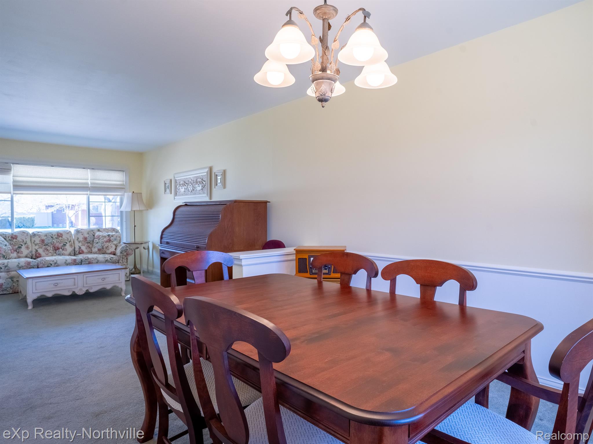 16424 Riverside Drive Livonia, MI 48154 - Photo 25 of 57 Gallery Image 25