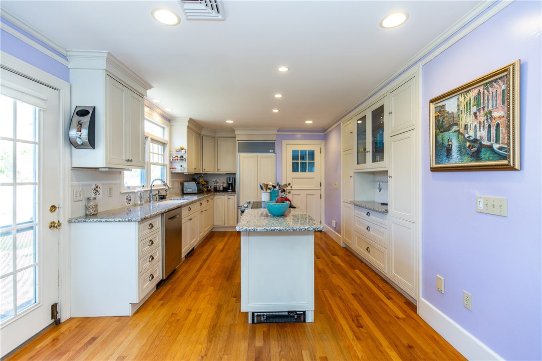 264 West Greenville Road Scituate, RI 02857 - Photo 10 of 36