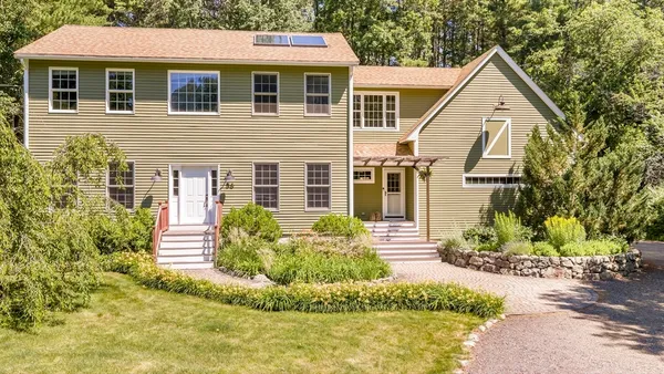 $949,000 | 56 Jewett Street, Georgetown, MA 01833