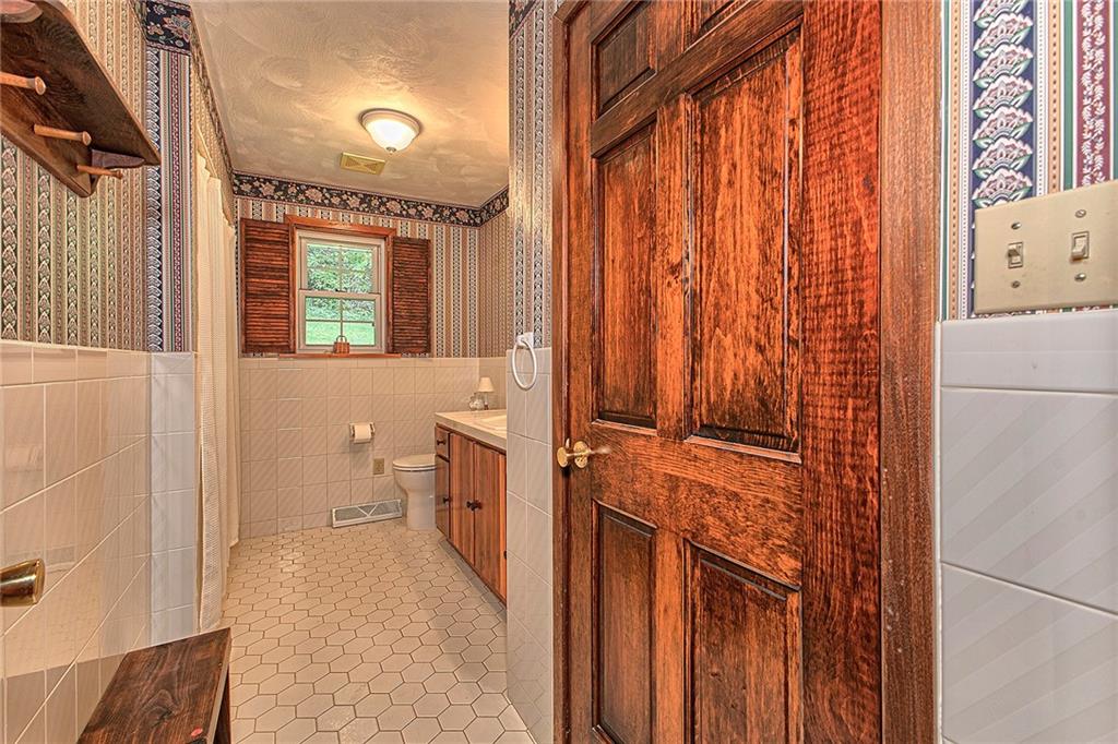 5553 Greensburg Road Apollo, PA 15613 - Photo 14 of 31 Gallery Image 14