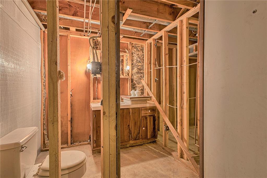 5553 Greensburg Road Apollo, PA 15613 - Photo 21 of 31 Gallery Image 21