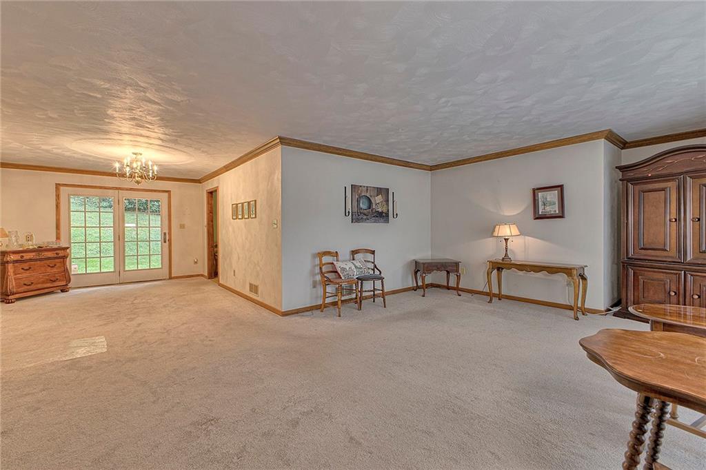 5553 Greensburg Road Apollo, PA 15613 - Photo 5 of 31 Gallery Image 5
