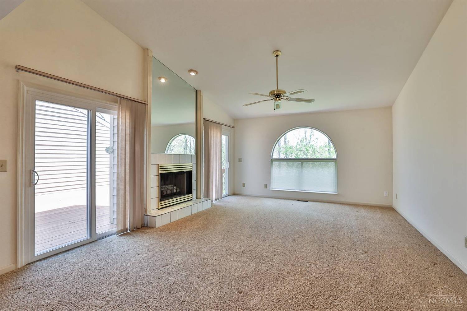 8232 Riversedge Circle Maineville, OH 45039 - Photo 5 of 42 Gallery Image 5