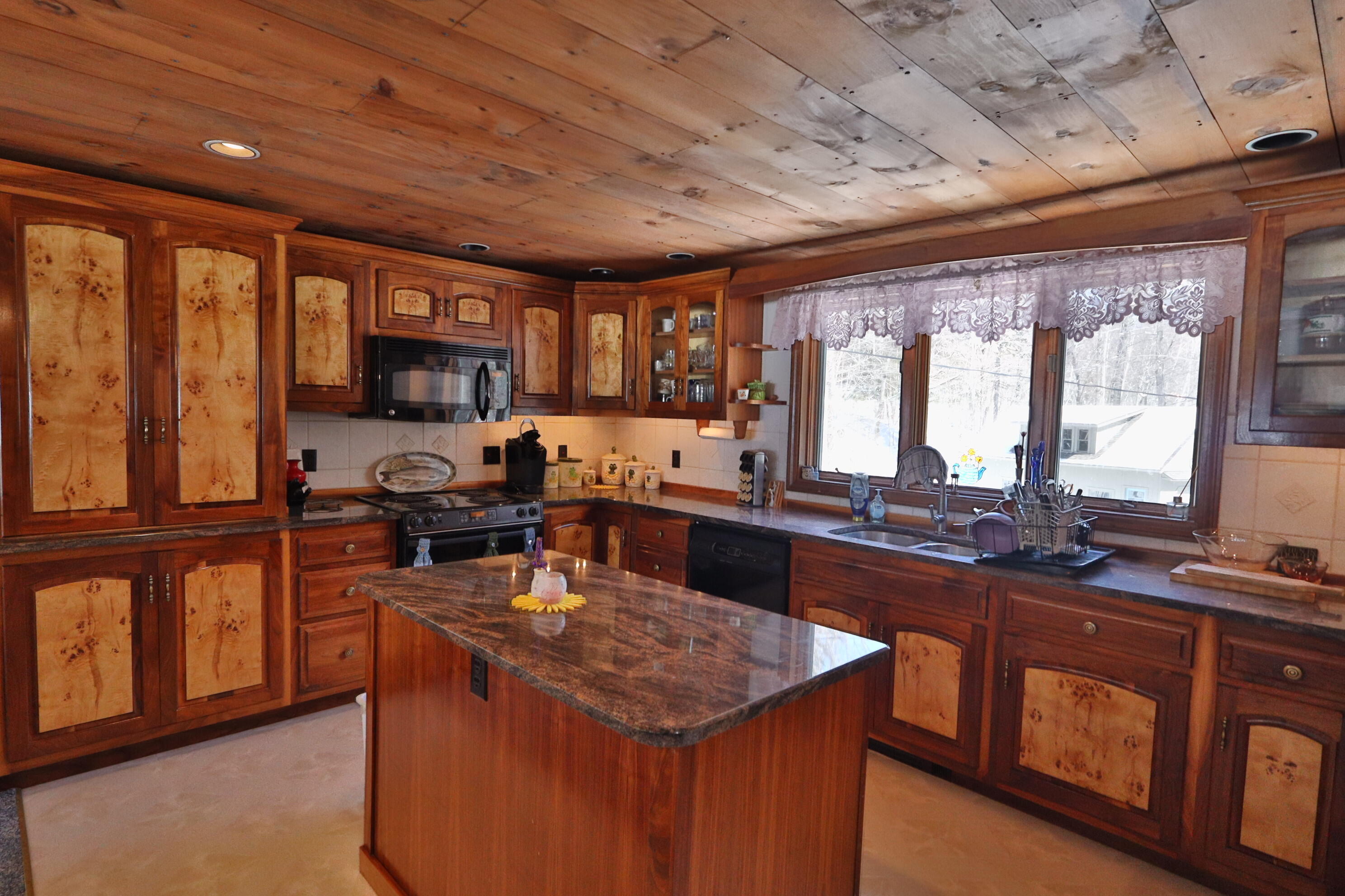 684 Black Point Road Beaver Cove, ME 04441 - Photo 20 of 38 093B08D5-DF49-41B0-A200-BF6391B2F9A1